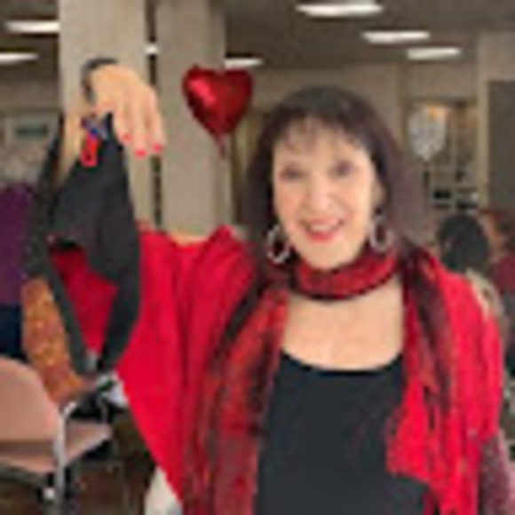 Meet your Posher, Helaine - Picture 1 of 1